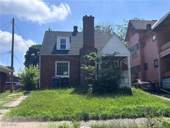 3267 E 103rd Street Cleveland, OH House Active - Photo 1 of 12. Opens carousel modal