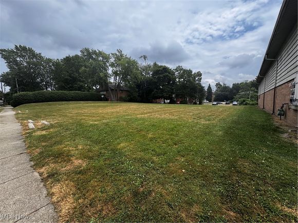 444 Sumner Street Akron, OH Plot of land Active - Photo 1 of 9. Opens carousel modal