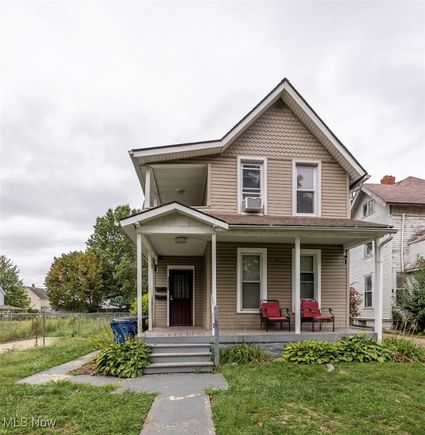 3900 W 33rd Street Cleveland, OH Multifamily Active - Photo 1 of 39. Opens carousel modal