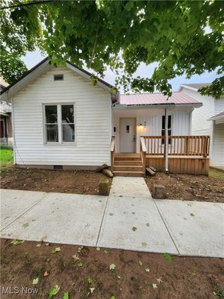 448 N 6th Street