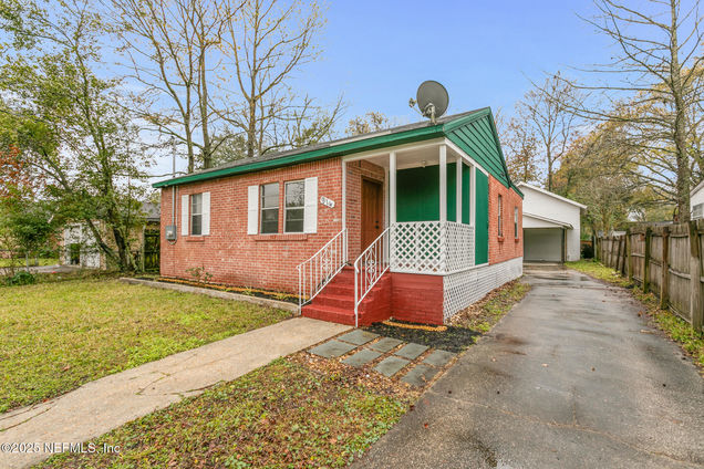 914 Ontario Street Jacksonville, FL House Sold - Photo 1 of 44. Opens carousel modal
