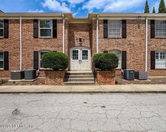 5201 Atlantic Boulevard Jacksonville, FL Condo Sold - Photo 1 of 23. Opens carousel modal