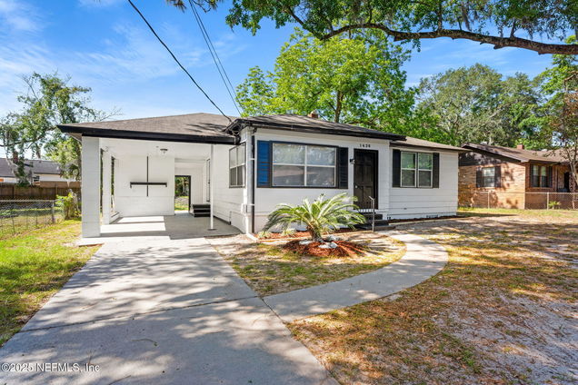 1436 Bassett Road Jacksonville, FL House Active - Photo 1 of 18. Opens carousel modal