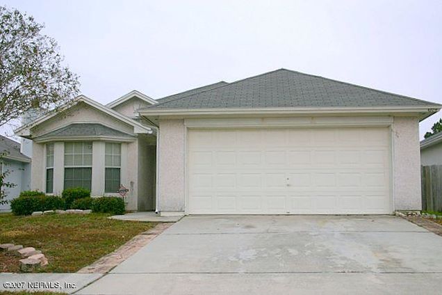 4304 Hanging Moss Drive Orange Park, FL House Active - Photo 1 of 11. Opens carousel modal