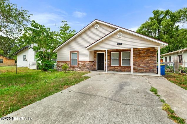 9112 5th Avenue Jacksonville, FL House Sold - Photo 1 of 24. Opens carousel modal