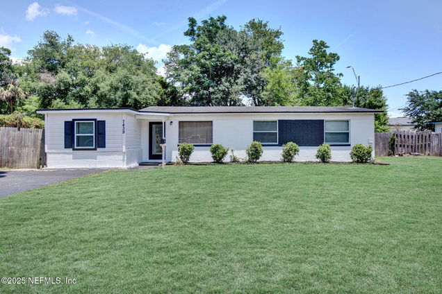 7439 Elvia Drive Jacksonville, FL House Sold - Photo 1 of 26. Opens carousel modal