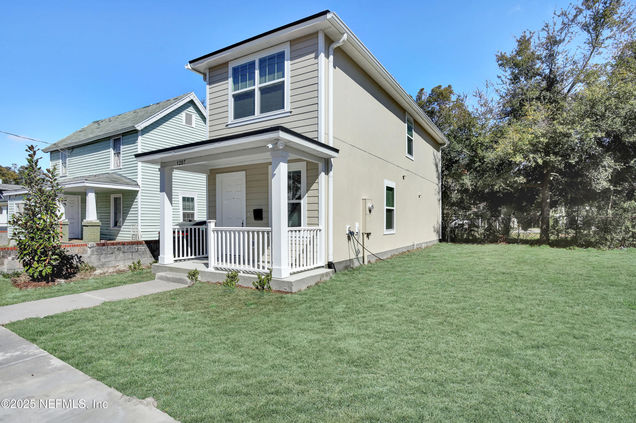 1207 Franklin Street Jacksonville, FL House Active - Photo 1 of 10. Opens carousel modal