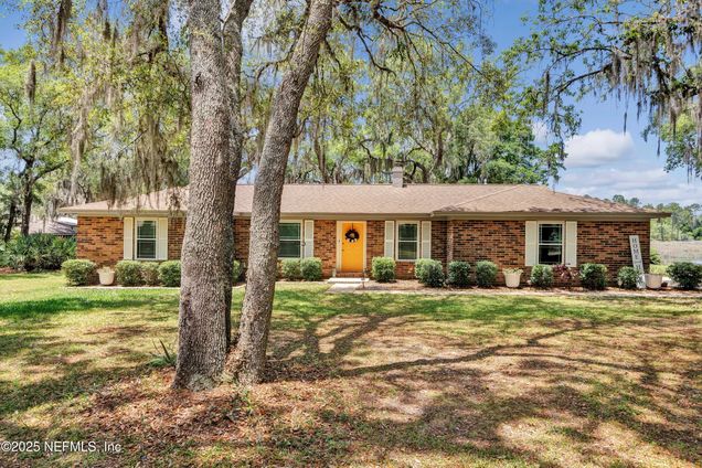 15312 Cape Drive S Jacksonville, FL House Active - Photo 1 of 58. Opens carousel modal