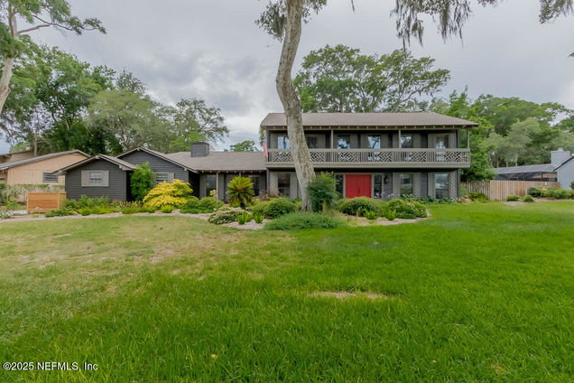 4944 Mariners Point Drive Jacksonville, FL House Active - Photo 1 of 54. Opens carousel modal