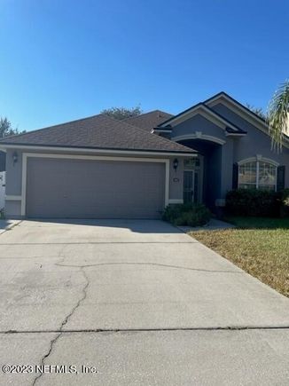 462 Roserush Lane Jacksonville, FL House Active - Photo 1 of 19. Opens carousel modal