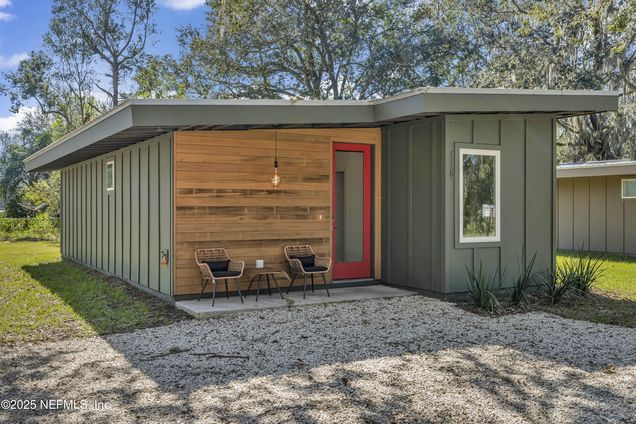 118 E Manson Road Hastings, FL House Active - Photo 1 of 19. Opens carousel modal