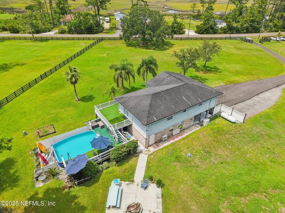 15625 Shark Road W