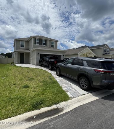 136 Peace River Road