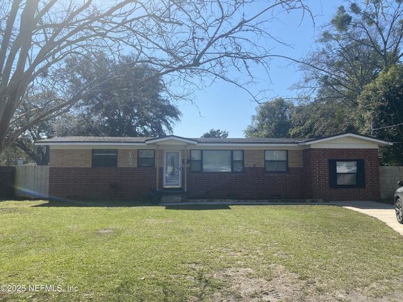 6404 Lou Court