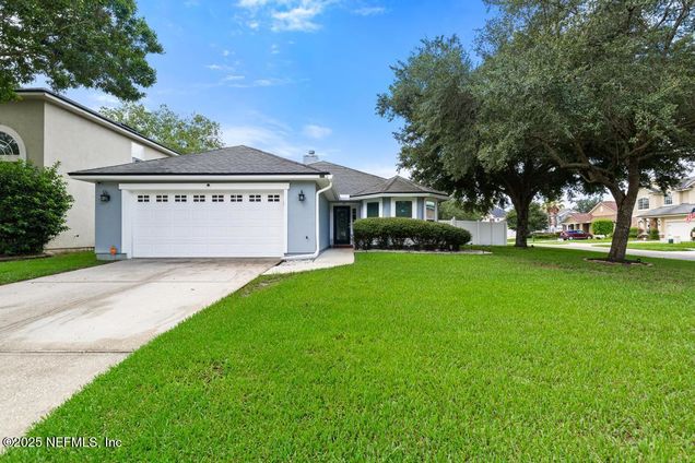 3681 Middlebrook Drive Orange Park, FL House Active - Photo 1 of 47. Opens carousel modal