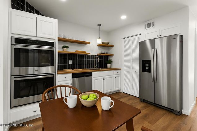 2300 Twelve Oaks Drive Orange Park, FL Condo Active - Photo 1 of 14. Opens carousel modal