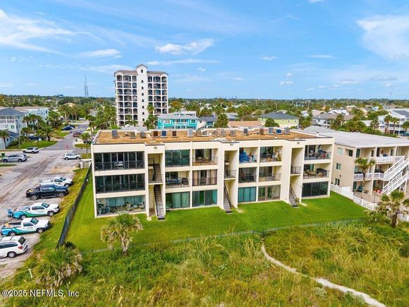 829 1st Street Jacksonville Beach, FL Condo Active - Photo 1 of 22. Opens carousel modal