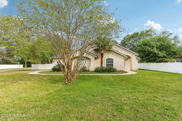 200 Nottingham Drive W St. Johns, FL House Active - Photo 1 of 46. Opens carousel modal