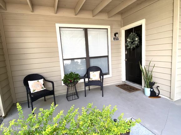 10200 Belle Rive Boulevard Jacksonville, FL House Active - Photo 1 of 41. Opens carousel modal