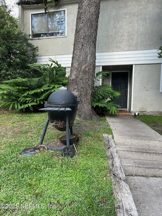 718 Oaks Manor Court Jacksonville, FL Condo Active - Photo 1 of 11. Opens carousel modal