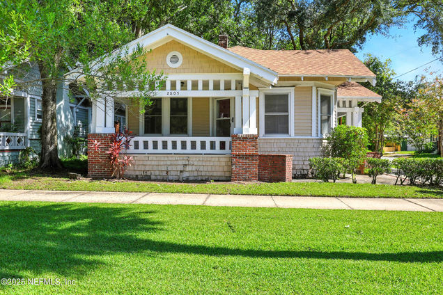 2805 Post Street Jacksonville, FL House Active - Photo 1 of 23. Opens carousel modal