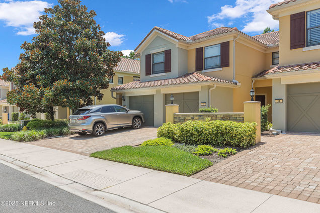 33 Fawn Gully Lane Ponte Vedra, FL Condo Active - Photo 1 of 47. Opens carousel modal