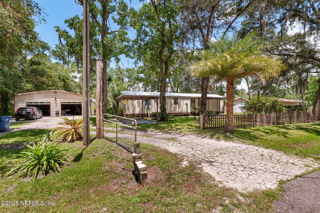 3441 Blake Avenue Jacksonville, FL House Active - Photo 1 of 27. Opens carousel modal