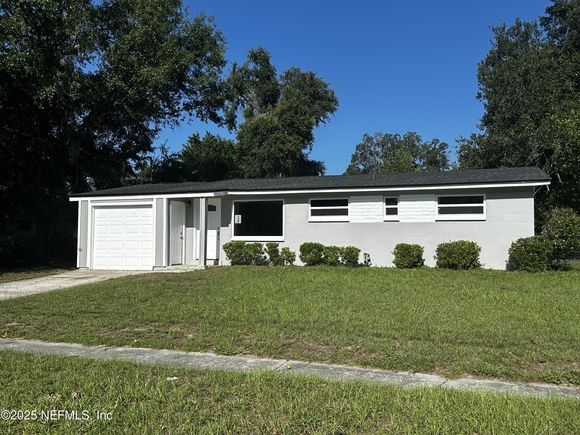 345 Glendening Road Orange Park, FL House Active - Photo 1 of 23. Opens carousel modal