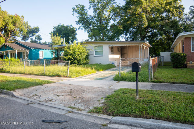 1125 W 29th Street Jacksonville, FL House Active - Photo 1 of 6. Opens carousel modal