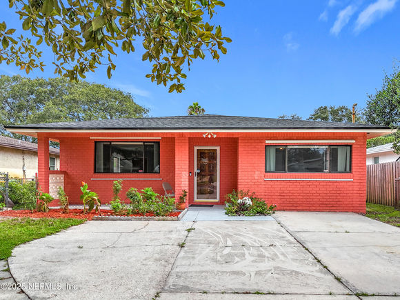 719 14th Avenue S Jacksonville Beach, FL House Active - Photo 1 of 57. Opens carousel modal