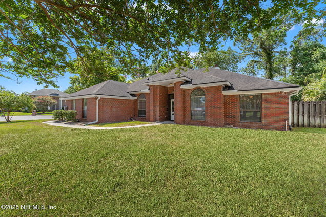 12274 Franklin Brook Lane