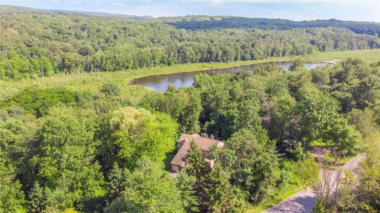118 Vosburgh Rd  