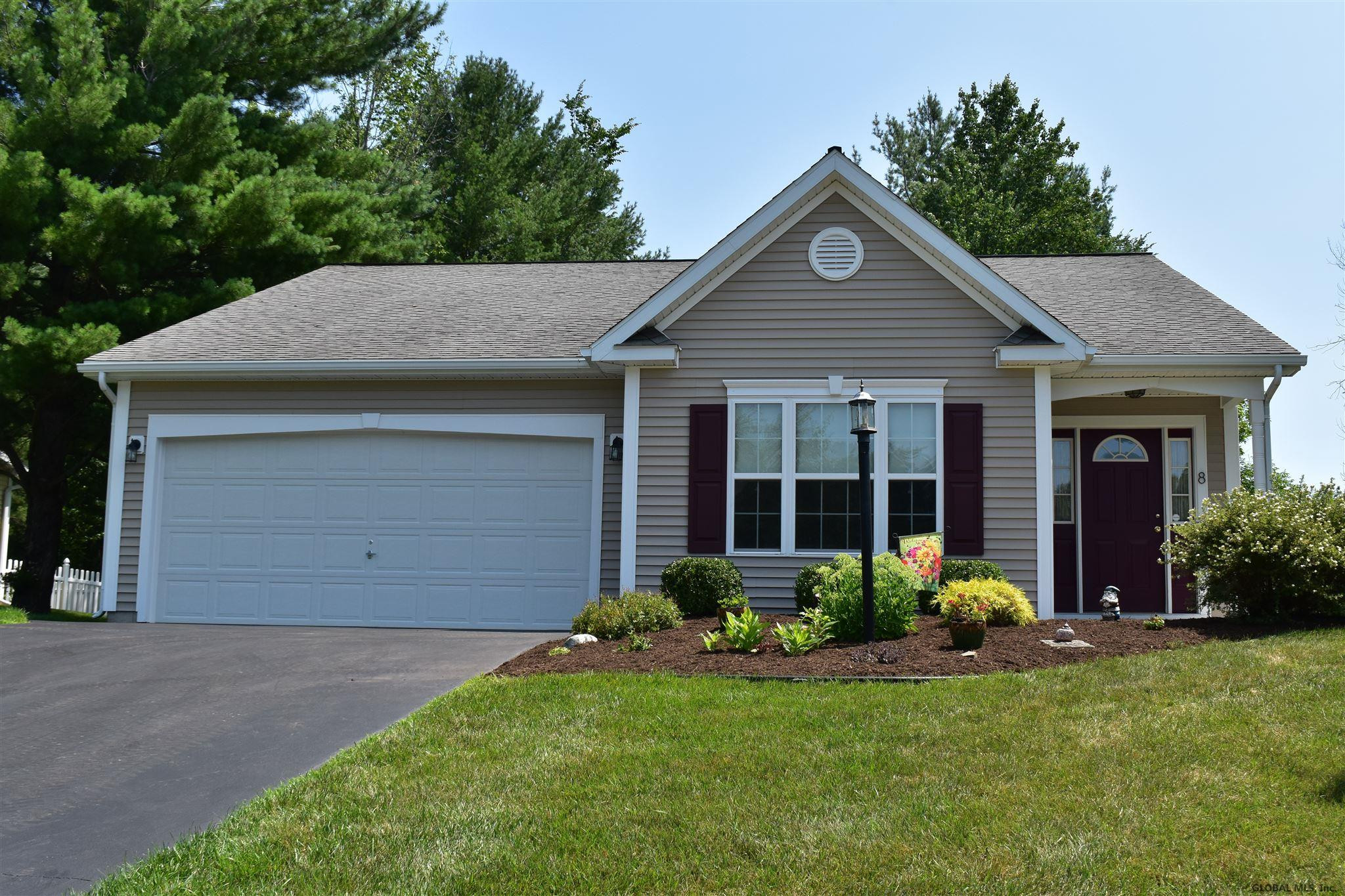8 Slatestone Dr  
