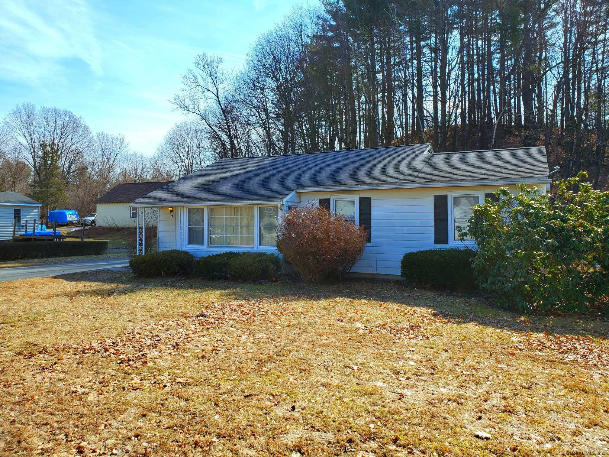 29 Breigle Ln