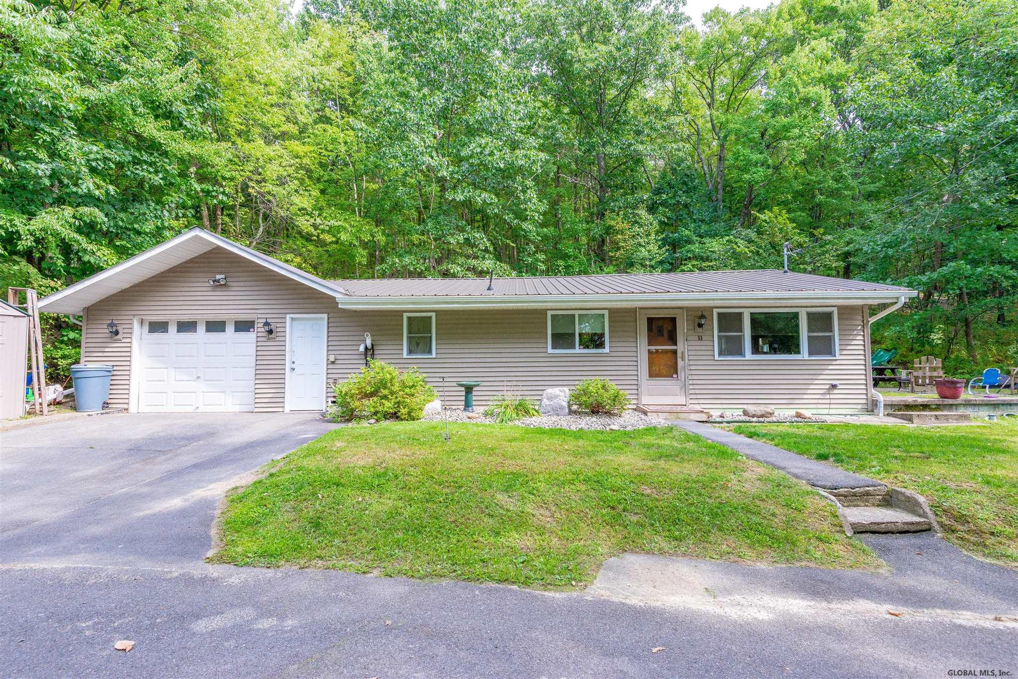 11 St Josephs Ct  
