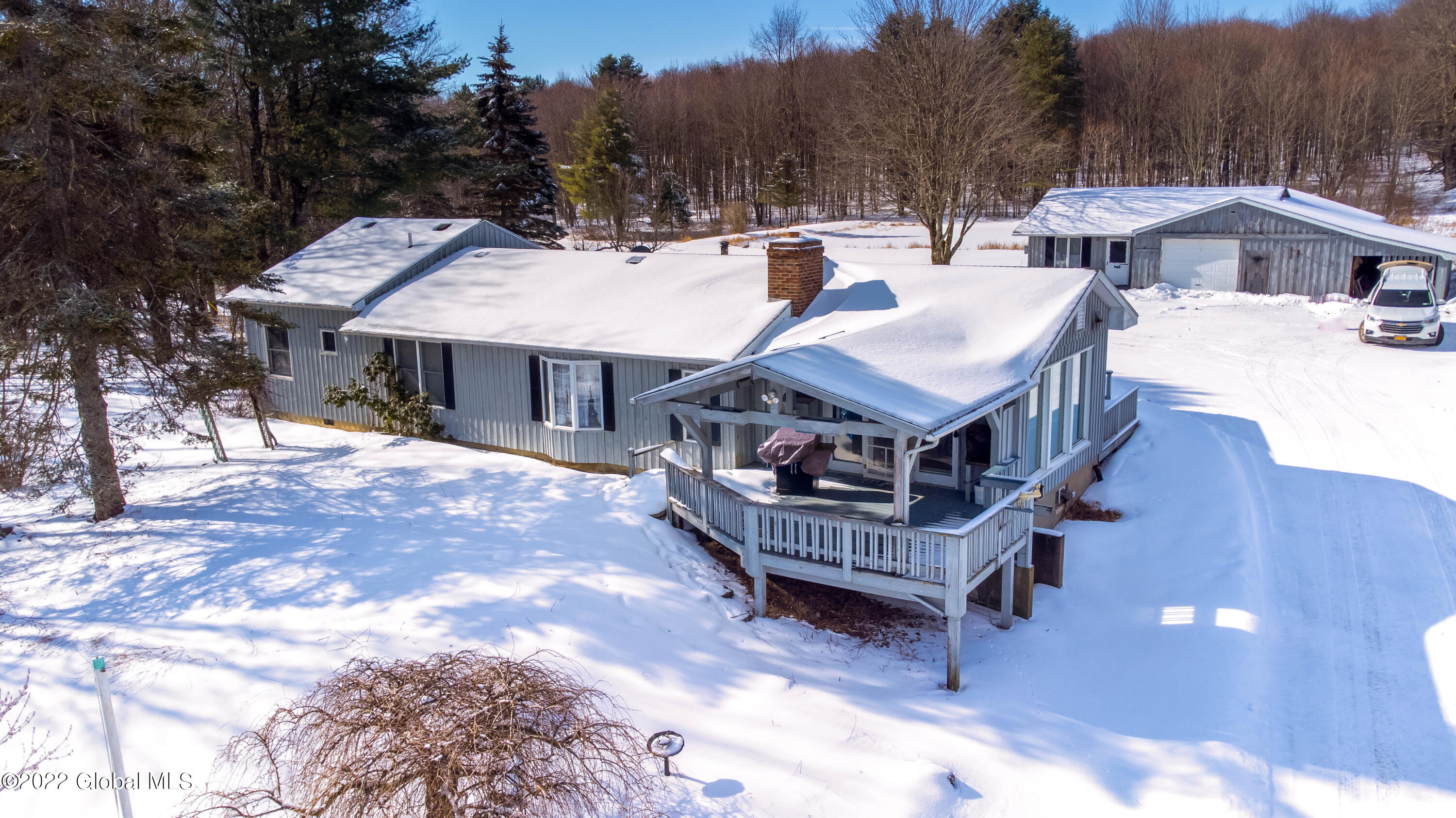 429 Gilbert Lk Rd  