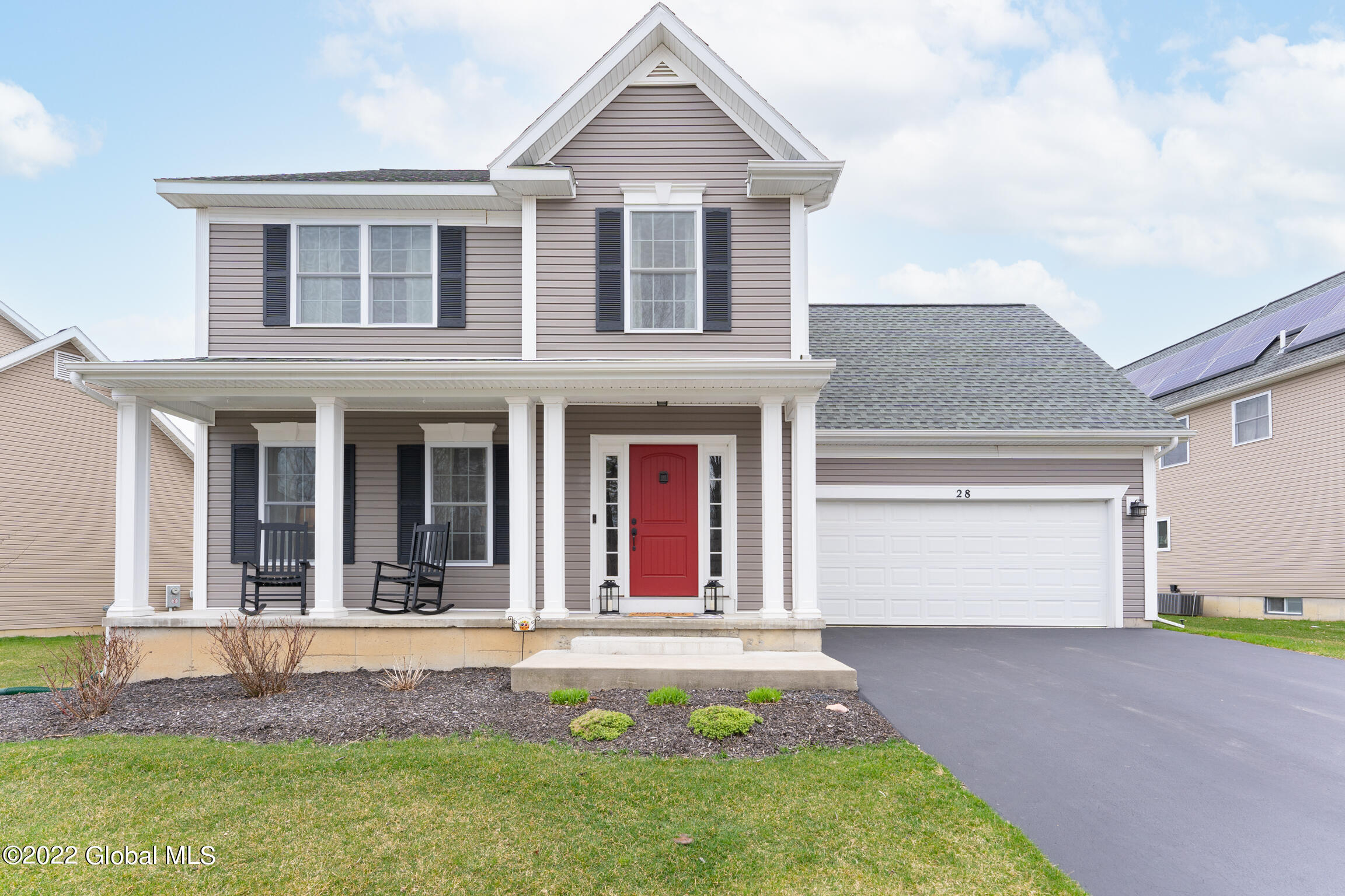 28 Lancaster Ct  