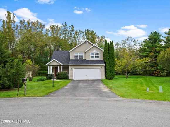 29 Plum Court Wilton, NY House Sold - Photo 1 of 30. Opens carousel modal