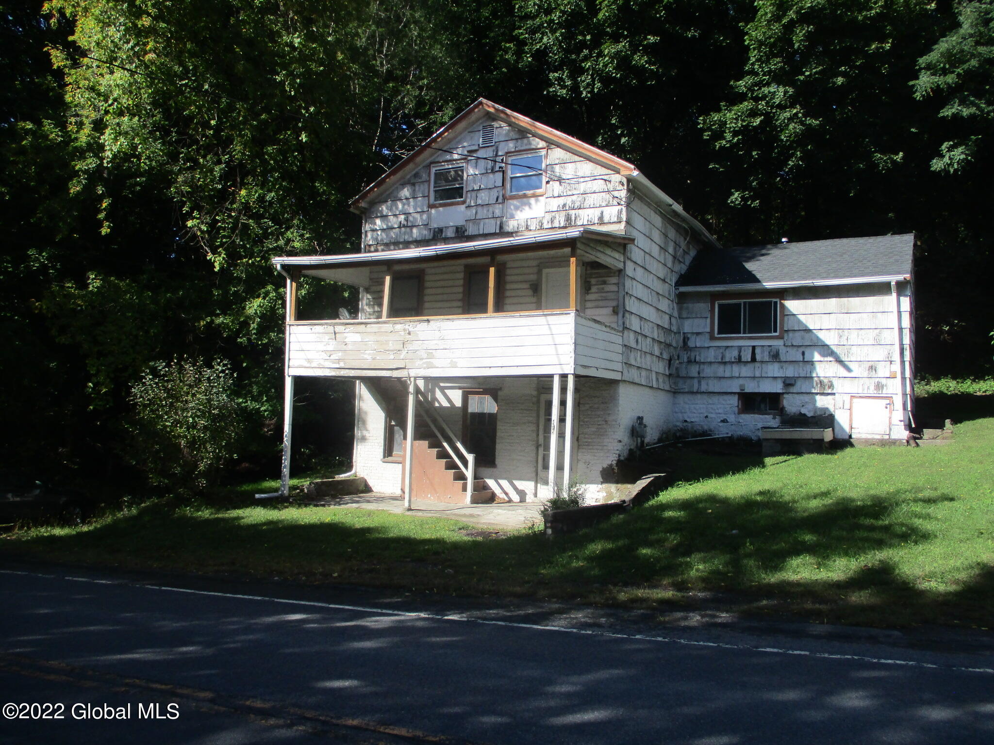 479 Main Ave  
