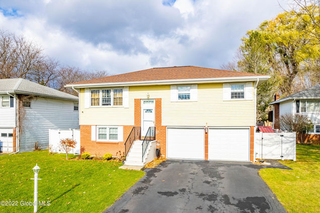 4 Par Drive Albany, NY House Sold - Photo 1 of 37. Opens carousel modal