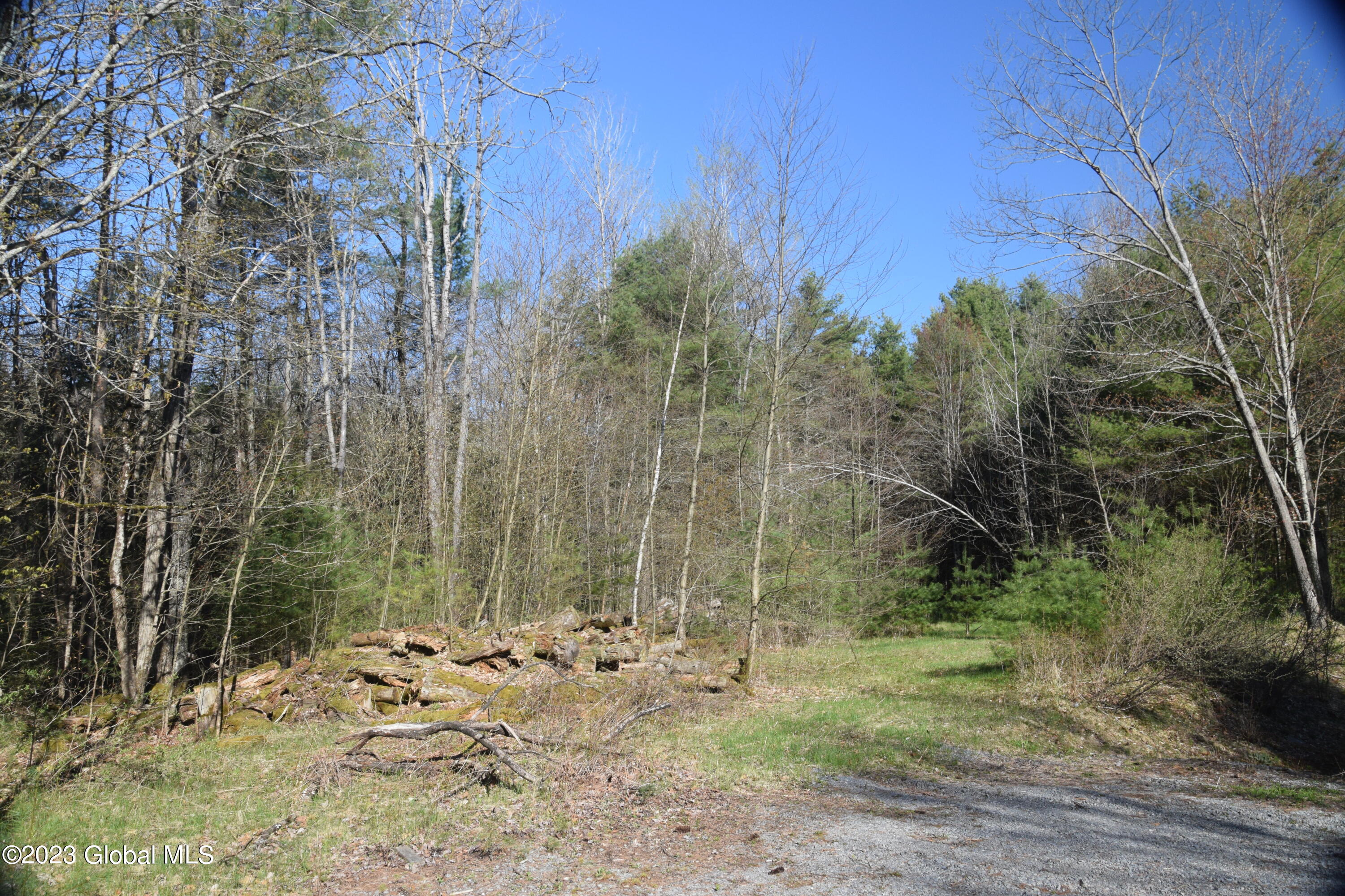 85 Edgecomb Pond Rd  