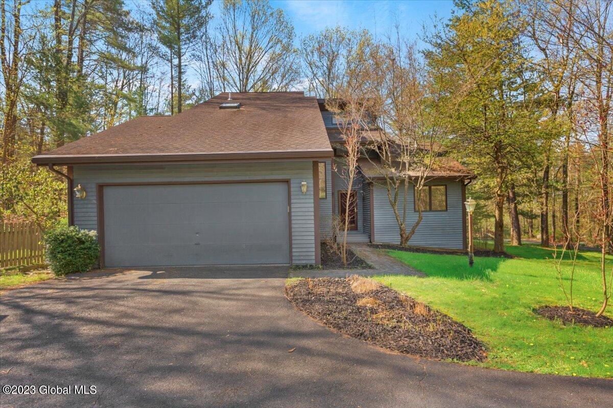 16 Heather Rdg Rd  