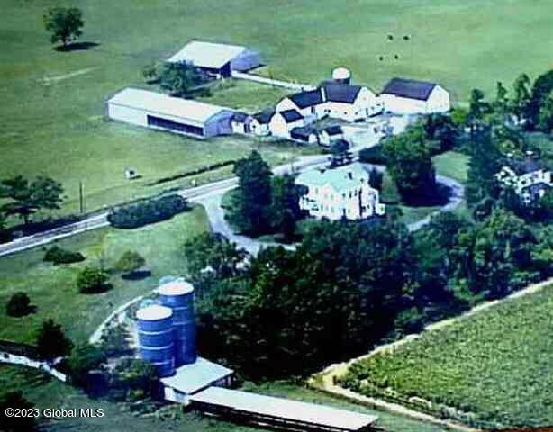 186 Cty Rte 411  