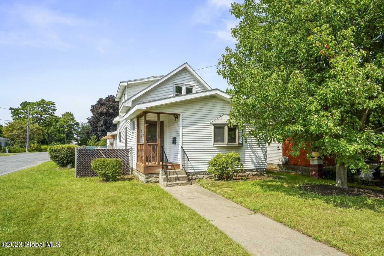 2081 Oaklawn Ave Ave  