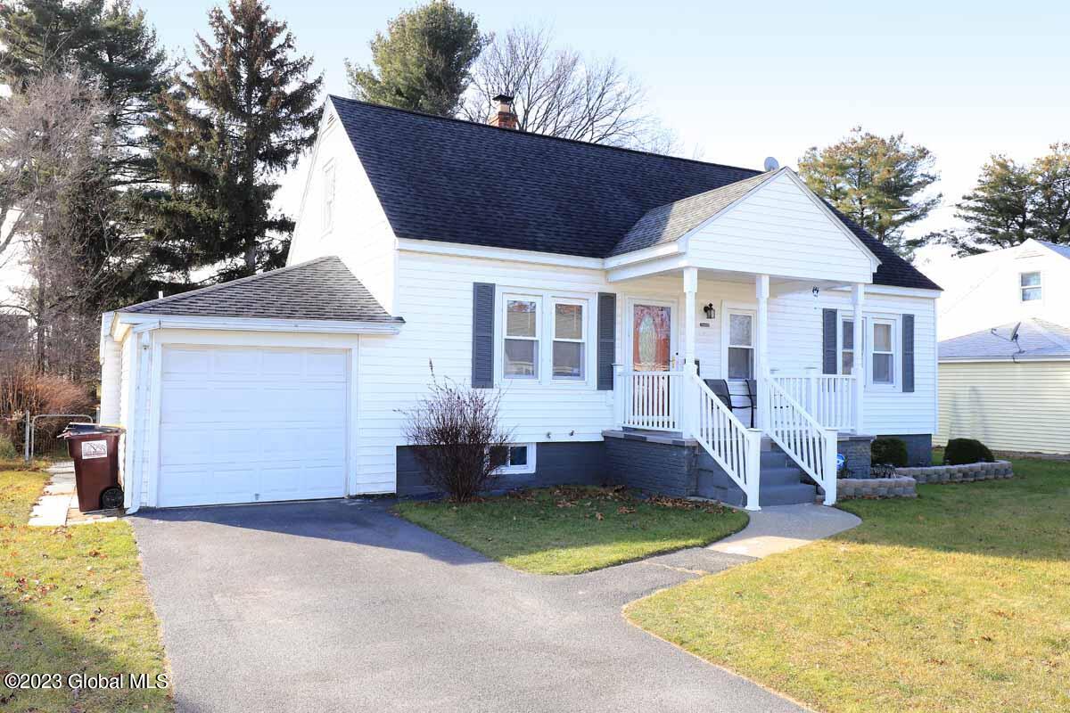 2089 Chepstow Rd  