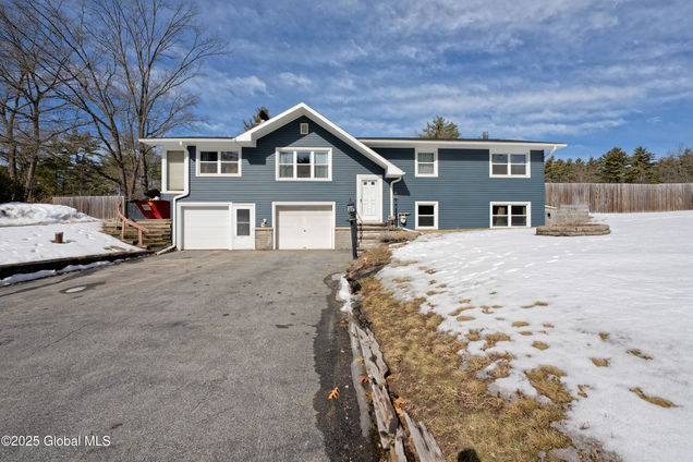 529 Selfridge Road