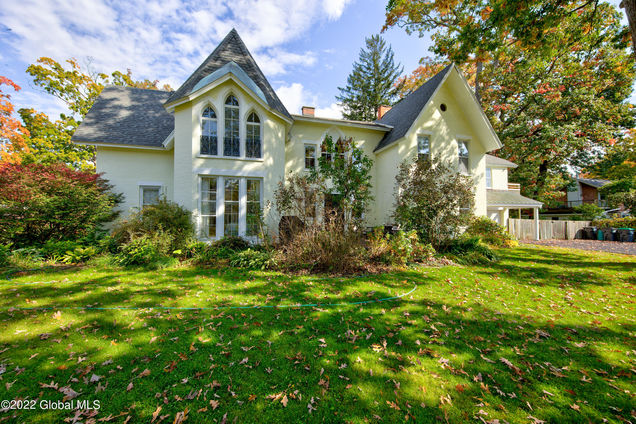21 Park Place Unit 1 Saratoga Springs, NY Condo Active - Photo 1 of 23. Opens carousel modal