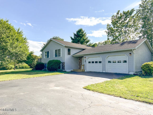 30 Green Acres Road