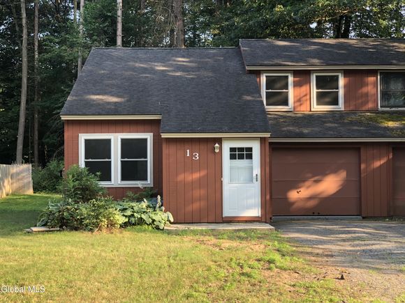 13 Wake Robin Road