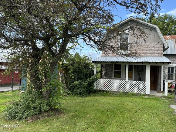 13 Foote Street Moriah, NY House Active - Photo 1 of 10. Opens carousel modal